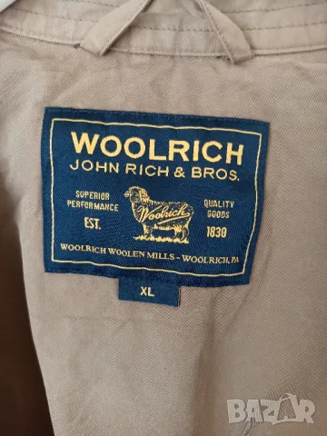 Дамски тренчкот Woolrich, снимка 3 - Палта, манта - 48875568