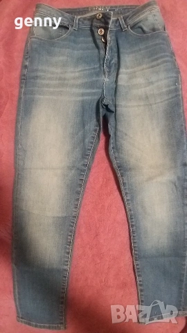 Отлични маркови дънки, 29/30 размер на символична цена за бр. 5 €, снимка 9 - Дънки - 53581558