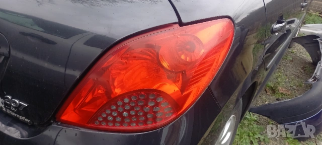 Десен стоп Peugeot 207