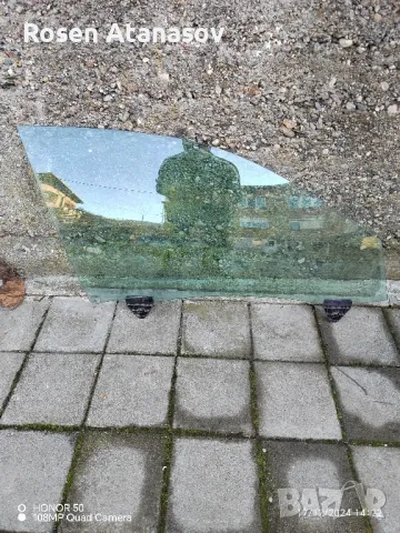 Оригинално предно дясно стъкло за АУДИ А4 Б6, снимка 2 - Части - 48419570