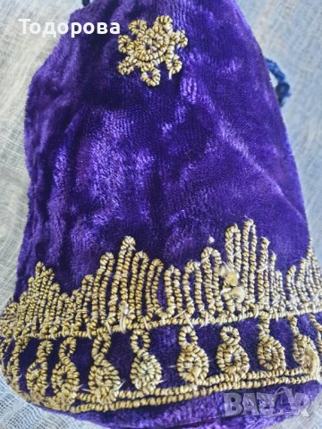 Кадифяна торбичка със сърмени шевици, снимка 4 - Антикварни и старинни предмети - 43593636