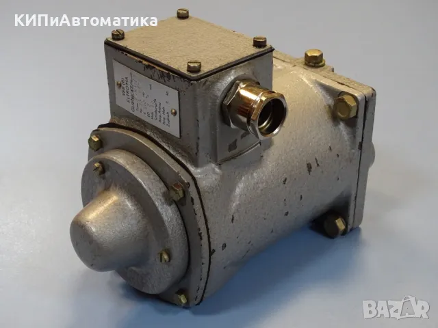Ел. магнит VEB(B)ELTROMA GANM/S solenoid 100VAC 50Hz, снимка 2 - Резервни части за машини - 47789919