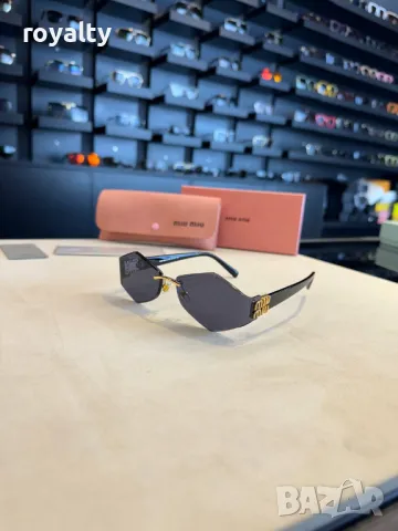 Дамски слънчеви очила , снимка 4 - Слънчеви и диоптрични очила - 49549737