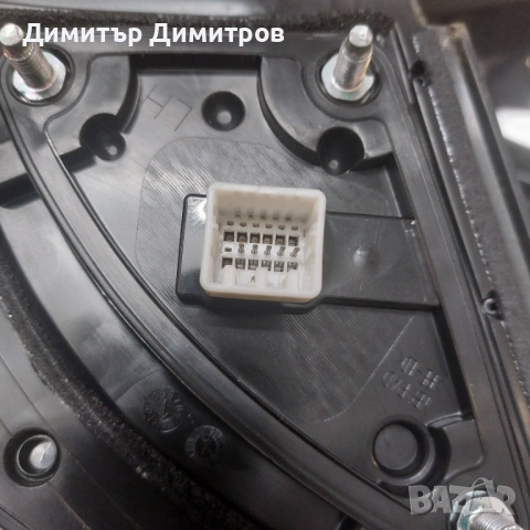 KIA STONIC 2022г. Фарове,халогени, огледало, греда, снимка 8 - Части - 53386987