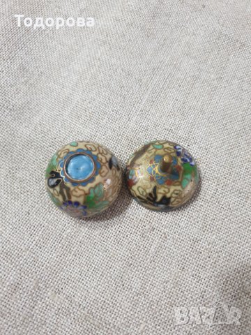 Старинна кръгла кутийка от бронз и цветен емайл, снимка 5 - Други ценни предмети - 34986305