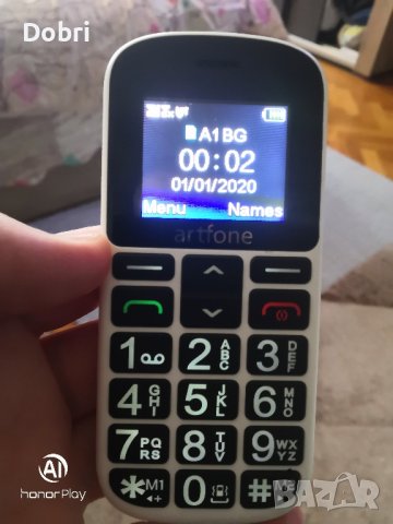 Телефон за възрастни Artfone CS188, две сим карти, зарядно и кабел 