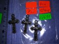 ЛОТ Три НЕОГОТИЧЕСКИ СРЕБРИСТИ ЛАКИРАНИ КРЪСТЧЕТА РАЗПЯТИЯ 37691, снимка 3