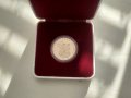 Възпоменателна медална емисия„Честита Нова Година“с покритие от Розово злато и с диамант, снимка 2