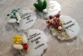 Магнитчета от епоксидна смола със сухи цветя - подаръчета за гости