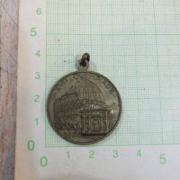 Медальон "XVII OLIMPIADE - ROMA - 1960", снимка 2 - Други ценни предмети - 26346326