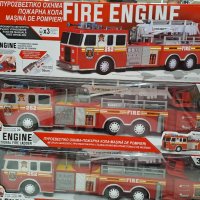 Голяма детска пожарна, 60см със звук и светлини, снимка 1 - Коли, камиони, мотори, писти - 43258737