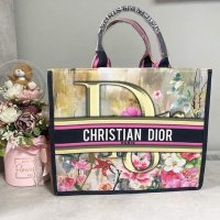 Dior дамска чанта висок клас реплика, снимка 1 - Чанти - 43996616