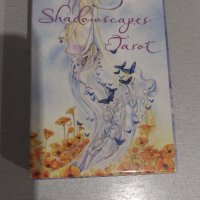 Таро карти Shadowscapes Tarot  , снимка 3 - Карти за игра - 43974773