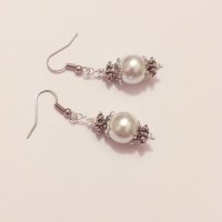 Разкошни Викториански перлени обеци с много красиви орнаменти в цвят сребро, снимка 3 - Обеци - 28078699