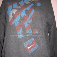 Nike ватиран суичър с качулка , снимка 1 - Суичъри - 35361237