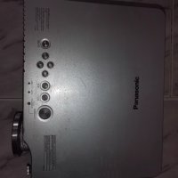 Panasonic PT-AE700E, снимка 11 - Плейъри, домашно кино, прожектори - 43940872