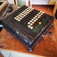 Механичен калкулатор Burroughs Made in USA, снимка 2 - Колекции - 43574174