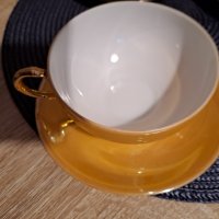 Оригинален сервиз за кафе/чай от костен порцелан, снимка 2 - Сервизи - 39892369