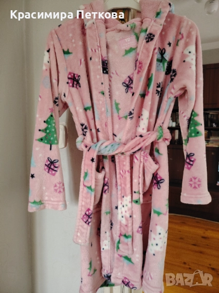 Продавам детски халати за баня, снимка 1