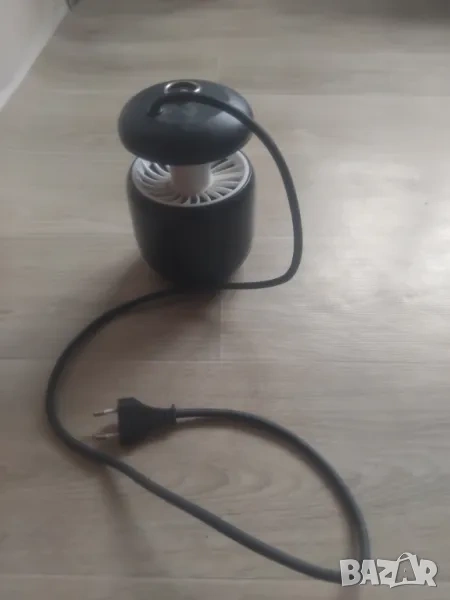 ЛАМПА-КАПАН ЗА МУШИЦИ И ДРУГИ НЕЩА, снимка 1