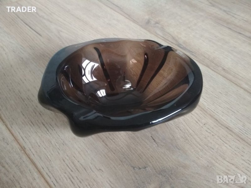 стъклен масивен пепелник в Колекции в гр. Варна - ID37895900 — Bazar.bg