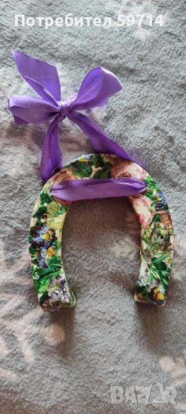 Подкова за късмет с декупаж, снимка 1