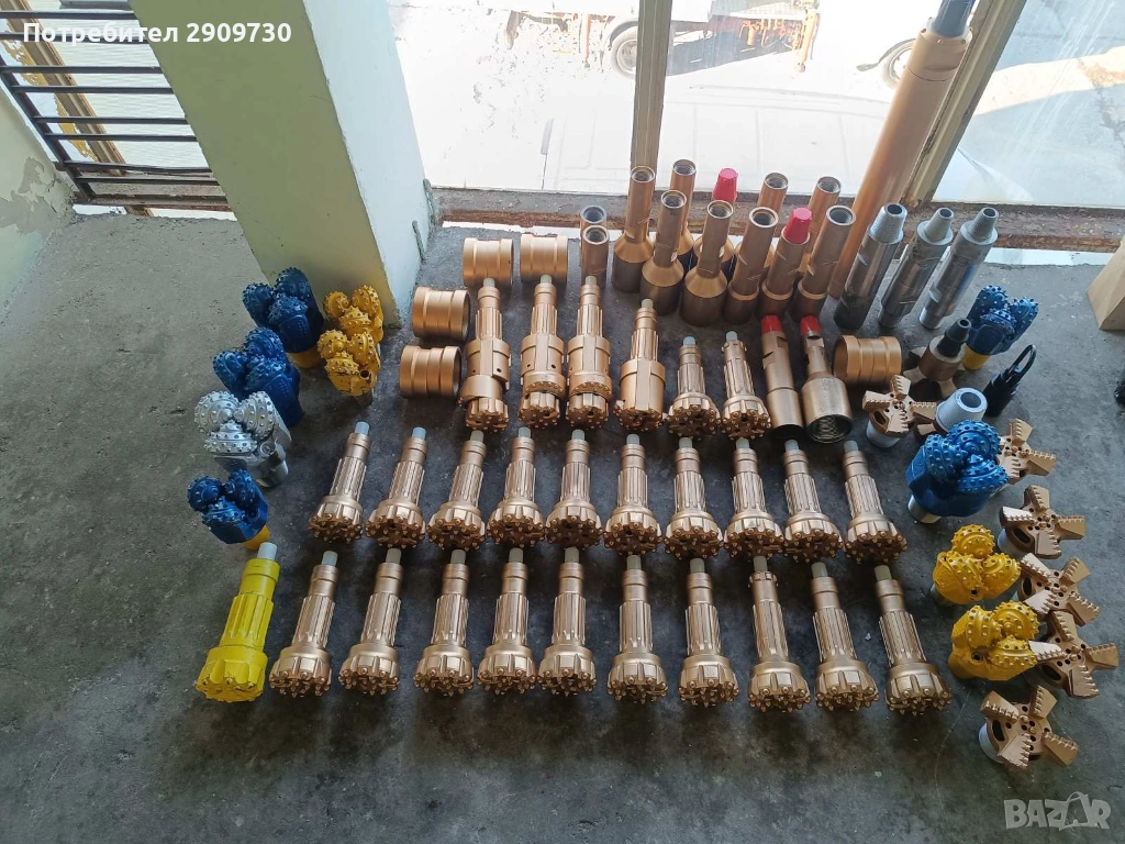 Сондажно оборудване - сондажна машина, корони, длета, щанги, лостове, пневмоудърници и др., снимка 1