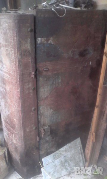 Стар дървен сандък, антики , снимка 1