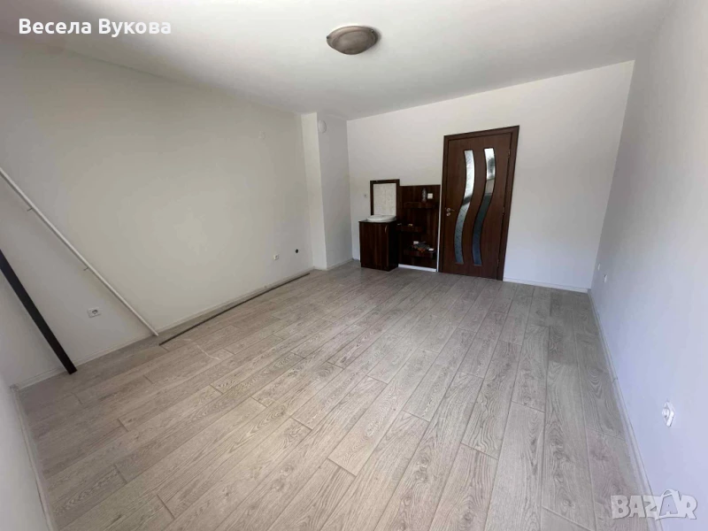 Под наем , снимка 1