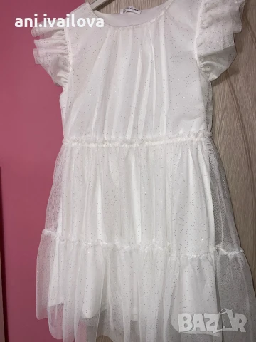 Официална рокля 140/146, снимка 3 - Детски рокли и поли - 50754303