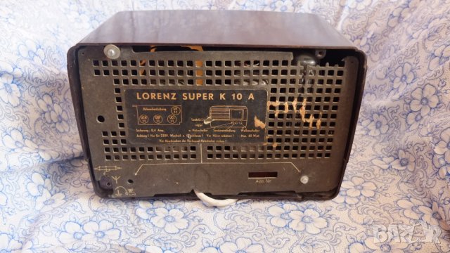 Радио-радиоприемник , снимка 4 - Антикварни и старинни предмети - 38980736