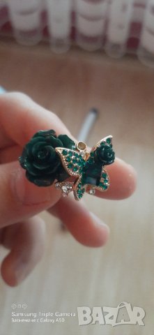 Красив дамски пръстен със пеперуда и роза,нови, снимка 5 - Пръстени - 35205831