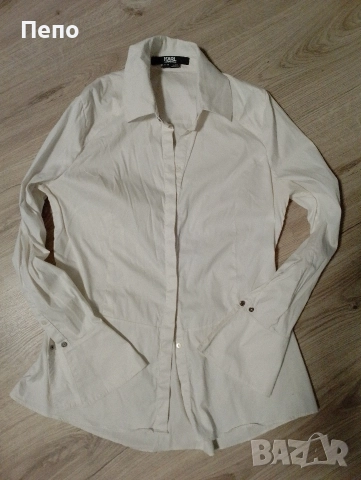 Риза Karl Lagerfeld