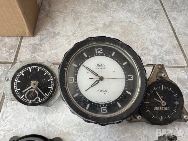 Часовници за вграждане за части, снимка 2 - Антикварни и старинни предмети - 53463750