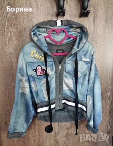 НАМАЛЕНО - Avin късо яке имитация на деним с качулка и нашивки, снимка 2 - Якета - 47579068