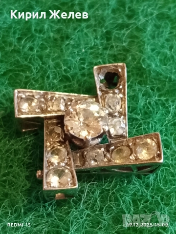 Сребърна висулка с кристали Сваровски стил и елегантност 42476, снимка 2 - Колиета, медальони, синджири - 52848209