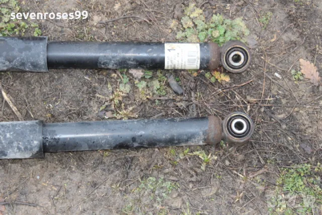 Амортисьор заден ляв десен Фолксваген Голф 6 VW Golf 6 4врати комплект, снимка 5 - Части - 48696714