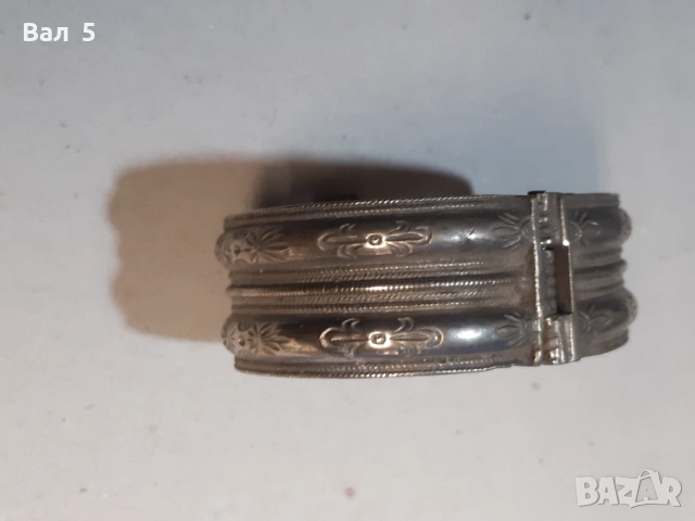 Автентична възрожденска сребърна гривна, снимка 3 - Антикварни и старинни предмети - 52050131