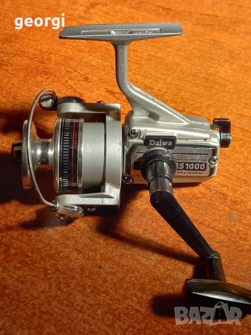 Японска макара за въдица  Daiwa rs 1000, снимка 8 - Макари - 37624596