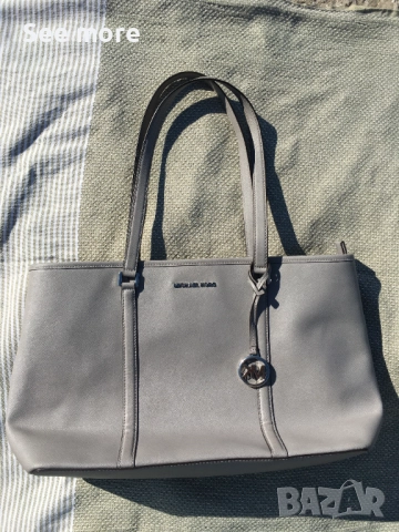 Michael Kors Jet Set кожена чанта, снимка 6 - Чанти - 52074151