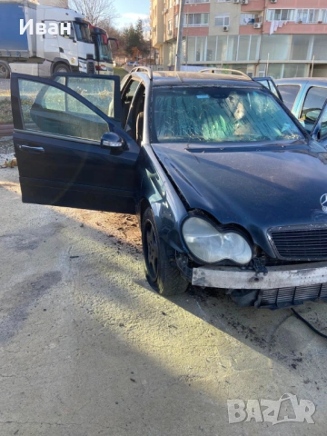 mercedes c 270, снимка 16 - Автомобили и джипове - 53057596