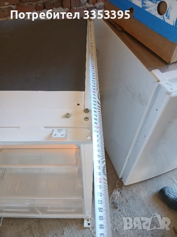 Малък хладилник с горна камера може и за вграждане. , снимка 3 - Хладилници - 52107589