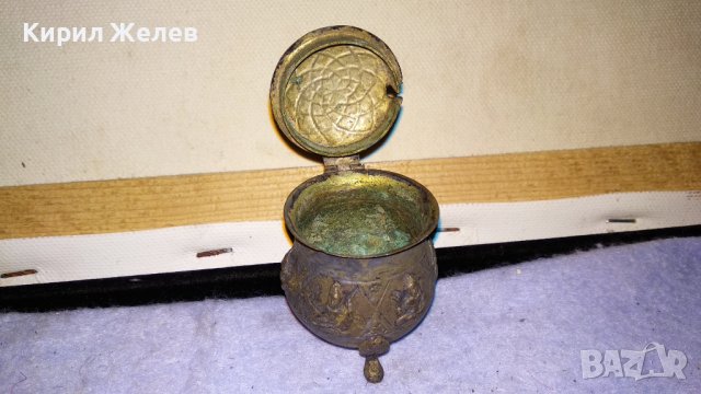 СТАРО БРОНЗОВО ТИБЕТСКО МИНИ - КОТЛЕ ОРНАМЕНТИРАНО КОЛЕКЦИОНЕРСКО РЯДКО РЪЧВА ИЗРАБОТКА 34163, снимка 2 - Колекции - 38904302