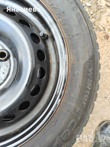 Зимни гуми Hankook 14" , снимка 4 - Гуми и джанти - 51958005