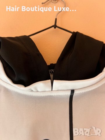 Уникална бяла блуза с черна качулка 🤍🖤, снимка 3 - Тениски - 43872223