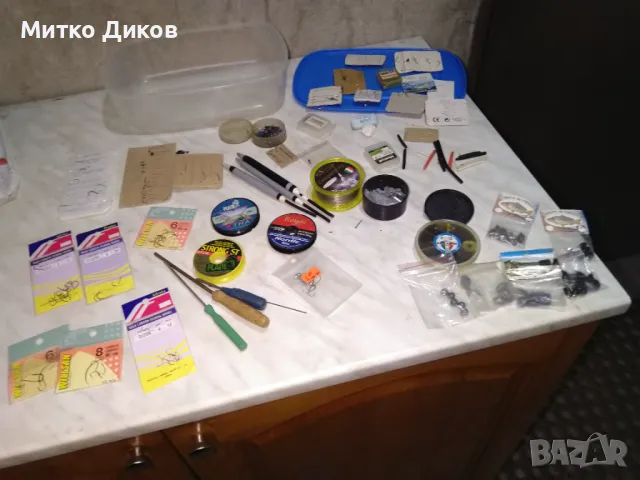 Рибарски такъми куки тежести влакна инструменти и други
