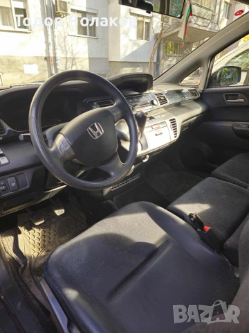 Honda FR-V 2.2, снимка 13 - Автомобили и джипове - 53231487