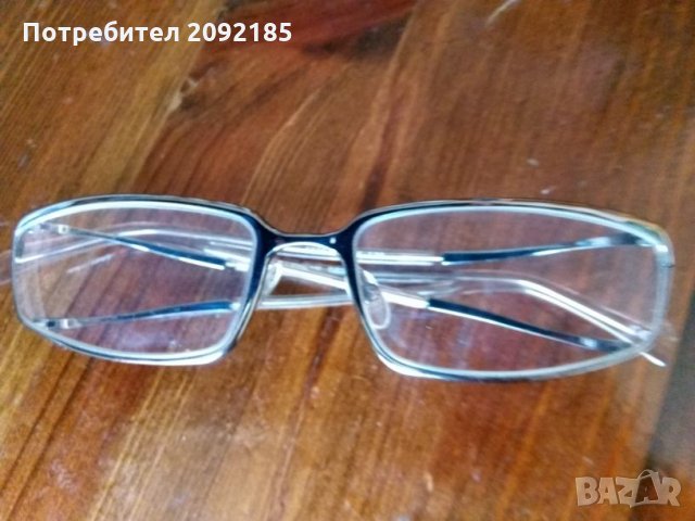 Очила, снимка 1 - Слънчеви и диоптрични очила - 26367920