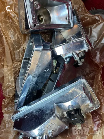 Lada/Лада оригинарни подфарници ваз 2103/2106 цам/хром СДЕЛАНО В СССР