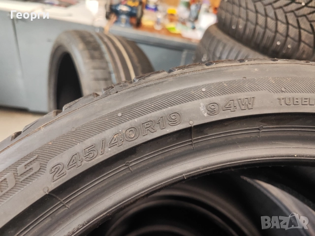 Летни гуми 245/40/19 Bridgestone, снимка 2 - Гуми и джанти - 52777093